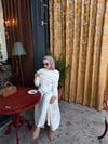 Şal Yaka Beyaz Etekli Takım