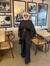 Siyah Pelerinli Üçlü Takım 