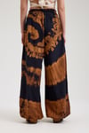 Mucho Pantolon (Batik Boyama)