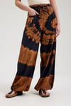 Mucho Pantolon (Batik Boyama)