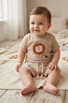 LİTTE KİNG ASLAN NAKIŞLI ERKEK BEBEK ŞORTLU TAKIM 