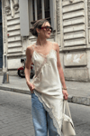 Beyaz Dantelli Asimetrik Saten Kadın Elbise SH349