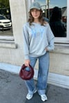 Gri Kayık Yaka Oversize Baskılı Kadın Sweatshirt SH204