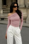 Pudra Kayık Yaka Büzgülü Kadın body Sh225