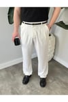 Erkek Beyaz Baggy Fit Rahat Kesim Pileli Kumaş Pantolon