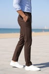 Erkek Kahverengi Slim Fit Likralı Yan Cep Bilek Boy Düz Kumaş Pantolon