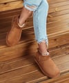 CA NİNA 36-40 UGG KISA BİLEK BOT