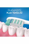 Oral-B Çok Yönlü Black Aktif Kavrama Diş Fırç-Orta