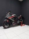 Yamaha YZF-R25 R-Design Modeli ( Gri Motor Üzeri )