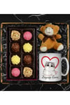 Sevgililere Özel Tasarım Kişiye Özel Kedi Kupa & Truffle Çikolata Kutusu & Peluş Ayıcık Hediye Seti
