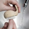 Kikkerland Wooden Whale Nail Brush-Ahşap Tırnak Fırçası Balina_HW05