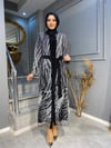 NEVON 23Y132 TAMAMEN SİM BASKI TASARIM ABAYA TAKIM