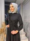NEVON 462 ŞERİT TAŞ VE TÜY DETAYLI İPEK KREP ELBİSE