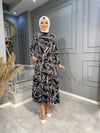 NEVON 776 ÖZEL KOLEKSİYON KENDİNDEN DESENLİ TİRİL TİRİL KUMAŞ ELBİSE MODELİMİZ