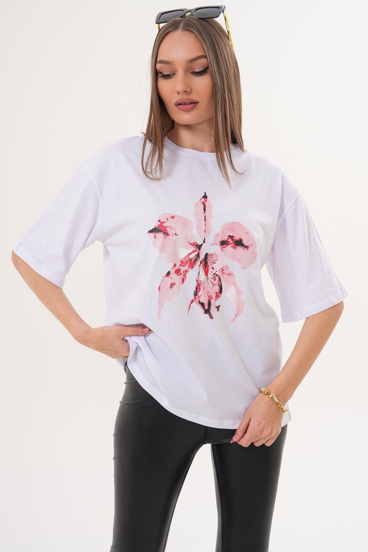 Kadın Baskı Detaylı Bisiklet Yaka Oversize Tişört - 260061