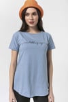 Kadın Önü Baskılı Bisiklet Yaka Yırtmaçlı T-Shirt