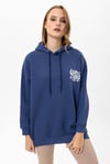 Kadın Sırt Baskı Detaylı Kapüşonlu Üç İplik Oversize Sweatshirt