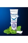 P&GDİŞ MACUNLARIİpana 3D White Clinical Mucizevi Işıltı Diş Macunu 65 ml
