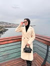 Krem Zımba Detaylı Kaban