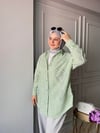 PUL İŞLEMELİ YEŞİL GÖMLEK