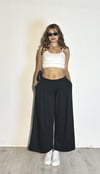 Kadın Bel Lastikli Double Face Kumaş Pileli Geniş Paça Siyah Pantolon-Pantolon-Tf The Fancy For You-9751-1-Kadın Bel Lastikli Double Face Kumaş Pileli Geniş Paça Siyah Pantolon