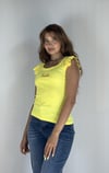 Kadın Bisiklet Yaka Barbie Baskılı Kolu Fırfırlı Bluz Sarı Tişört-T-shirt-Tf The Fancy For You-6918-3-Kadın Bisiklet Yaka Barbie Baskılı Kolu Fırfırlı Bluz Tişört