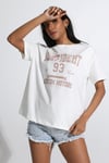 Kadın Bisiklet Yaka Baskılı Kısa Kollu Oversize Bej Tişört-T-shirt-Tf The Fancy For You-8589-2-Kadın Bisiklet Yaka Baskılı Kısa Kollu Oversize Bej Tişört