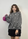 Kadın Bisiklet Yaka Yırtık Detaylı Oversize Uzun Kollu Antrasit Sweatshirt -Sweatshirt-Tf The Fancy For You-deliklisweat1-2-Kadın Bisiklet Yaka Yırtık Detaylı Oversize Uzun Kollu Gri Sweatshirt 