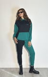 Kadın Kapüşonlu Kanguru Cepli Baskı Detaylı Uzun Kollu Oversize Bel Lastikli Siyah Eşofman Takımı-Alt Üst Takım -Tf The Fancy For You-8165-2-Kadın Kapüşonlu Kanguru Cepli Baskı Detaylı Uzun Kollu Oversize Bel Lastikli Siyah Eşofman Takımı