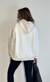 Kadın Kapüşonlu Nakış Baskı Detaylı Kanguru Cepli Uzun Kol Oversize Ekru Sweatshirt-Sweatshirt-Tf The Fancy For You-9793-2-Kadın Kapüşonlu Nakış Baskı Detaylı Kanguru Cepli Uzun Kol Oversize Ekru Sweatshirt