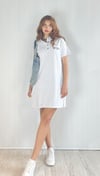 Kadın Pola Yaka Düğmeli Kısa Kol Oversize Elbise - Gri -Elbise-Tf The Fancy For You-7872-Kadın Polo Yaka Nakış Detaylı Tişört Elbise