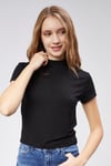 Kadın Yarım Balıkçı Yaka Viscon Kumaş Kısa Kollu Siyah Crop Bluz -T-shirt-Tf The Fancy For You-1070-2-Kadın Yarım Balıkçı Yaka Viscon Kumaş Kısa Kollu Siyah Crop Bluz 
