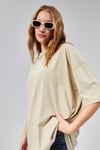 Kadın Yuvarlak Yaka Baskı Detaylı Kısa Kollu Oversize Ekru Tişört -T-shirt-Tf The Fancy For You-9681-4-Kadın Yuvarlak Yaka Baskı Detaylı Kısa Kollu Oversize Ekru Tişört 