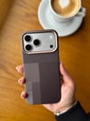 Carbon Magsafe Detaylı İphone Telefon Kılıfı Kahverengi
