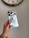 Hologram Magsafe Detaylı İphone Telefon Kılıf Gümüş