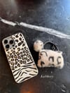 Zebra İphone Telefon Kılıfı Charmlı