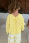 Kız Çocuk Arkası Fiyonklu Sarı Triko Takım