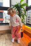 Unisex Gabardin Pantolonlu Ördekli Kırmızı Çizgili Takım