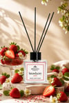 Çilek Bambu Çubuklu Oda Kokusu 100 ml – Reed Diffuser | Ev ve Aromaterapi