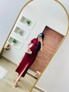 Bordo Aksesuarlı Elbise