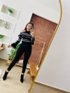 Siyah Omuz Detay Triko Kazak