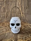 Halloween SüsleriHalloween Işıklı Kuru Kafa Kova