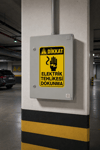 Elektrik Tehlikesi Dokunma Uyarı Stickerı 25x35 cm | UV Baskı | Suya Dayanıklı | Elektrik Pano Uyarı