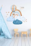 Sevimli Bulutlar Gökkuşağı ve Uçan Balon Mavi Çocuk Odası Sticker