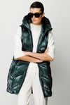 Kapüşonlu Kolsuz Anorak