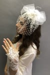 Beyaz Dantelli Açık Eldiven-Puantiyeli Vualet Nikah Şapkası