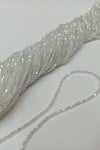 Beyaz Kristal Boncuk Piramit 4 mm