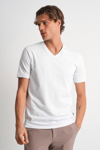  V Yaka Basic T-shirt