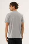  V Yaka Basic T-shirt