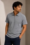 Kısa Kollu Fermuarlı Polo Yaka T-shirt